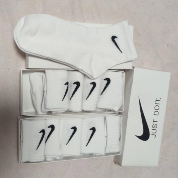 stokin plain (NIKE)